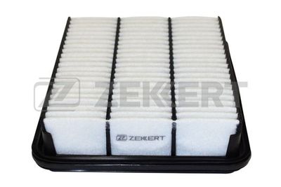 Воздушный фильтр ZEKKERT LF-1379 для MITSUBISHI SPACE