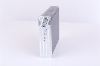 VERDAMPFER KLIMAANLAGE NISSENS 92302 33