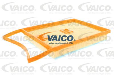 Воздушный фильтр VAICO V10-4267 для AUDI A1
