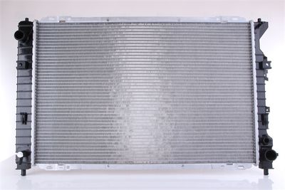 Радиатор, охлаждение двигателя NISSENS 606556 для FORD USA ESCAPE