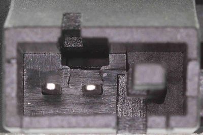 HECKKLAPPENGRIFF VEMO V10850228 2