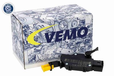 COMUTATOR ACTIONARE AMBREIAJ (TEMPOMAT) VEMO V24730087 1