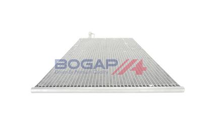 CONDENSATOR CLIMATIZARE BOGAP V4117108 3