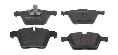 Remblokken set Voor , past: JAGUAR F-TYPE, S-TYPE II, XF I, XF SPORTBRAKE, XJ 2.0-4.2 04.02-