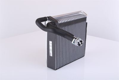 VERDAMPFER KLIMAANLAGE NISSENS 92333 32
