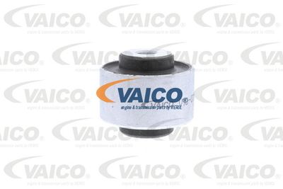 VAICO V10-0709 Сайлентблок рычага  для AUDI Q5 (Ауди Q5)