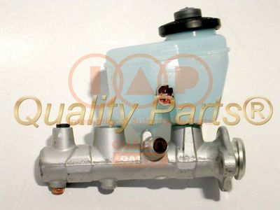 Главный тормозной цилиндр IAP QUALITY PARTS 702-17066 для TOYOTA HILUX