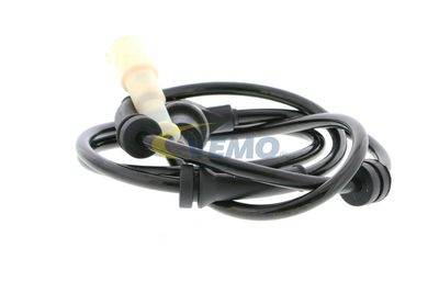 SENSOR RADDREHZAHL VEMO V51720023 30