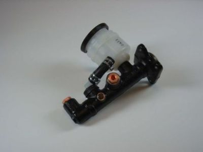 Главный тормозной цилиндр AISIN BMT-092 для TOYOTA HILUX
