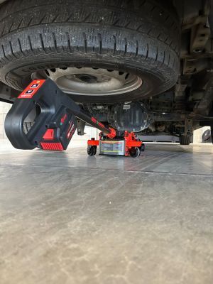 Ks Tools - Pojazdný zdvihák 18V s AKU 4.0Ah
