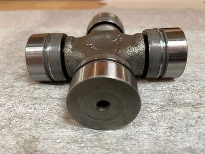 ARTICULATIE CARDAN URW UJ415 1