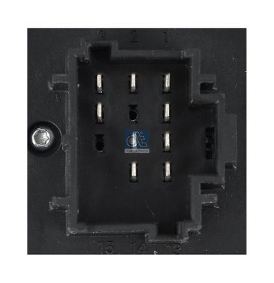 Lichtschakelaar main (met waarschuwingslichtschakelaar) past: SCANIA G I, K I, N BUS, P I, R I, T 01.03-
