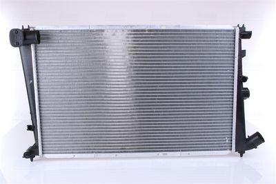 Радиатор, охлаждение двигателя NISSENS 61303 для CITROËN XANTIA