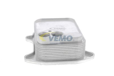 ÖLKüHLER MOTORöL VEMO V15606026 48