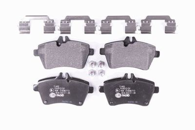 Комплект тормозных колодок, дисковый тормоз HELLA 8DB 355 011-381 для MERCEDES-BENZ B-CLASS
