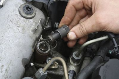 DEMONTAGEWERKZEUGSATZ COMMON-RAIL-INJEKTOR KS TOOLS 1521130 14