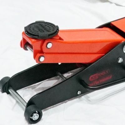Pojízdný zvedák KS TOOLS 160.1000