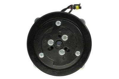 Airconditioning compressor 12V (R134a) past: DEUTZ FAHR 80, 90, 100, 110, 85, 4.80, 120, 115, 150, 105, 200, 6.00 MK1, 6.01, 6.15 MK1, 6.20 MK1, 160, 4.70, 6.05, 6.30  SAME 150