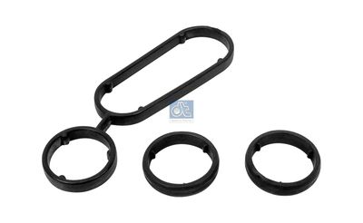 комплект гарнитури, маслен радиатор DT Spare Parts 11.90300