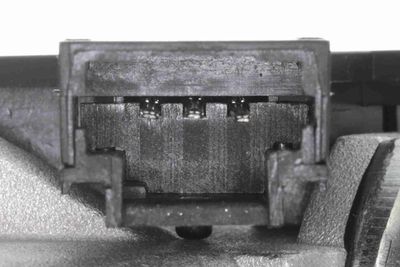 MOTOR STERGATOR VEMO V24070049 2