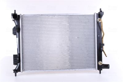 Радиатор, охлаждение двигателя NISSENS 66757 для HYUNDAI SOLARIS