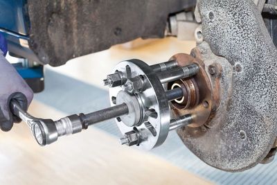 EXTRACTOR BUTUC ROATA HAZET 4935215 2