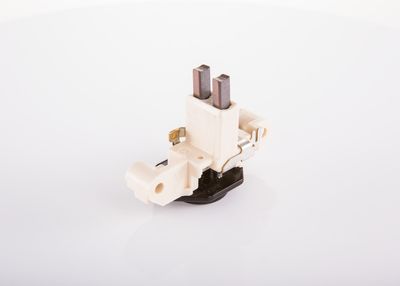 REGULATOR ALTERNATOR BOSCH 1197311522 25