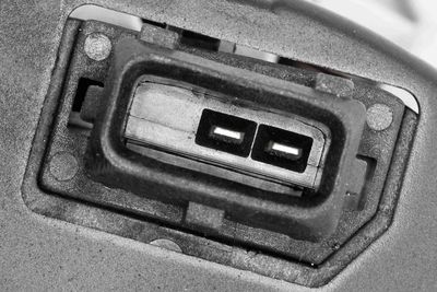 GENERATOR / ALTERNATOR VEMO V481349430 1