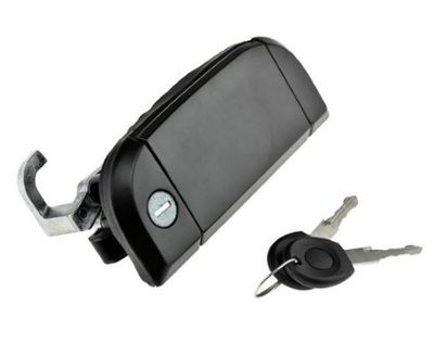 MâNERUL EXTERIOR AL UșII