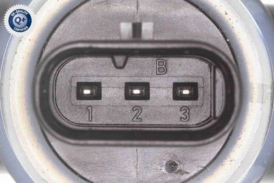 SENSOR KRAFTSTOFFDRUCK VEMO V95720137 2