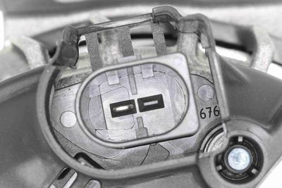 GENERATOR / ALTERNATOR VEMO V101350017 1