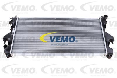 VEMO V22-60-0028 Радіатор охолодження двигуна 