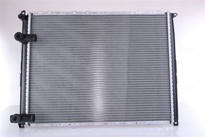 Радиатор, охлаждение двигателя NISSENS 63943A для RENAULT SAFRANE