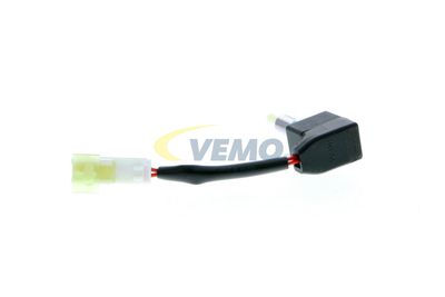 COMUTATOR ACTIONARE AMBREIAJ (TEMPOMAT) VEMO V52730008 25