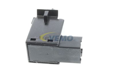 COMUTATOR ACTIONARE AMBREIAJ (TEMPOMAT) VEMO V40730066 37