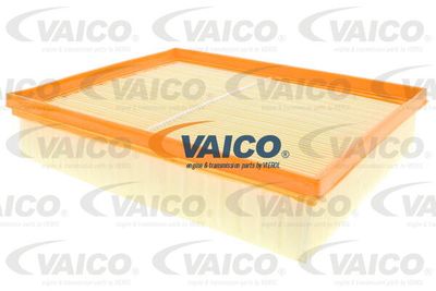 Воздушный фильтр VAICO V30-2425 для MERCEDES-BENZ X-CLASS