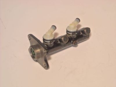 Главный тормозной цилиндр AISIN BMT-016 для TOYOTA HIACE