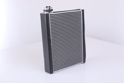 VERDAMPFER KLIMAANLAGE NISSENS 92368 38