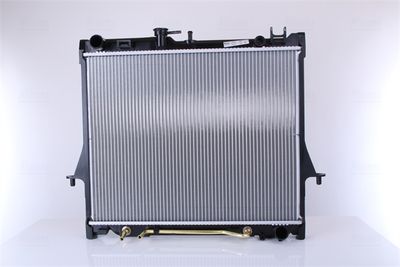 Радиатор, охлаждение двигателя NISSENS 60854 для ISUZU D-MAX