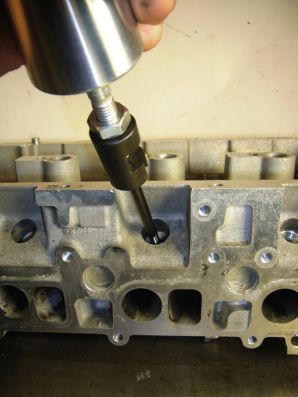 DEMONTAGEWERKZEUGSATZ GLüHKERZE KS TOOLS 1521030 8