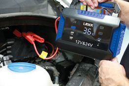 URZĄDZENIE ROZRUCHOWE 12V / 24V ROZRUCH: 3000A