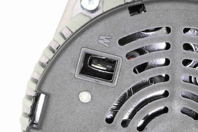 GENERATOR / ALTERNATOR VEMO V301338170 1