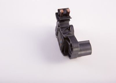 REGULATOR ALTERNATOR BOSCH 0272220733 21