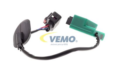 RELEU POMPA COMBUSTIBIL VEMO V15710061 38