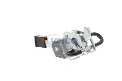 FIXARE USA VAICO V201816 17