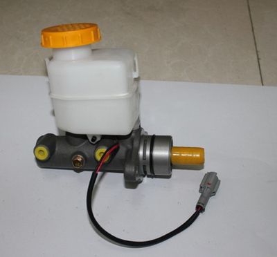 Pompa hamulcowa CALIPERE+ NAIBA M754