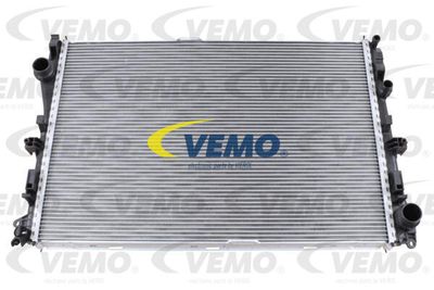 Радиатор, охлаждение двигателя VEMO V30-60-1347 для MERCEDES-BENZ GLC