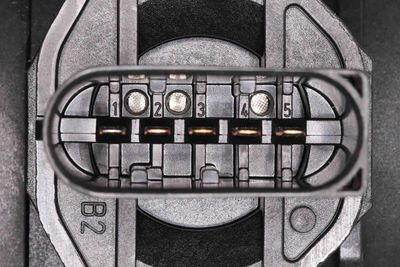 GEHäUSE LUFTFILTER VAICO V303756 1