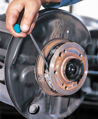 MONTAGEWERKZEUG BREMSBACKEN-FEDER HAZET 49641A 2