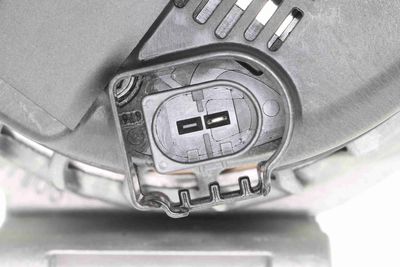 GENERATOR / ALTERNATOR VEMO V301350003 1